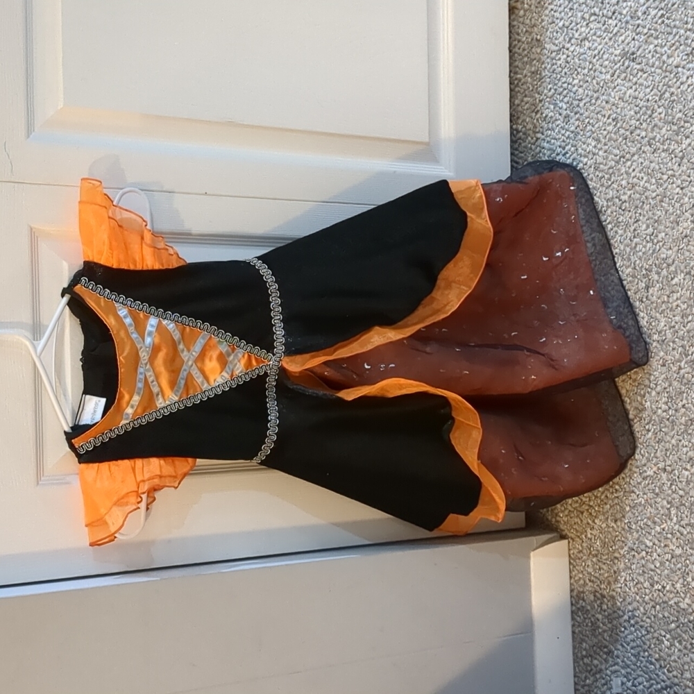 Kids witch costume